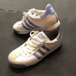 Women Adidas Somoa